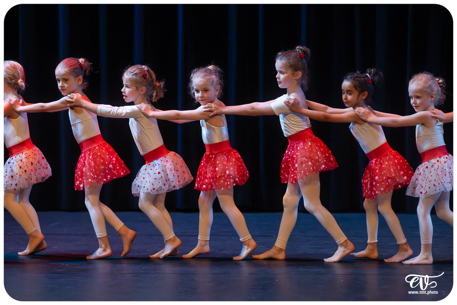 ECOLE DE DANSE CÉCILE ADAMOW